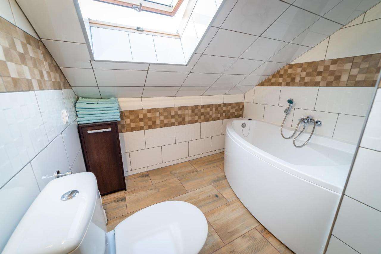 Apartament Nad Jeziorem Mikolajki Exteriör bild